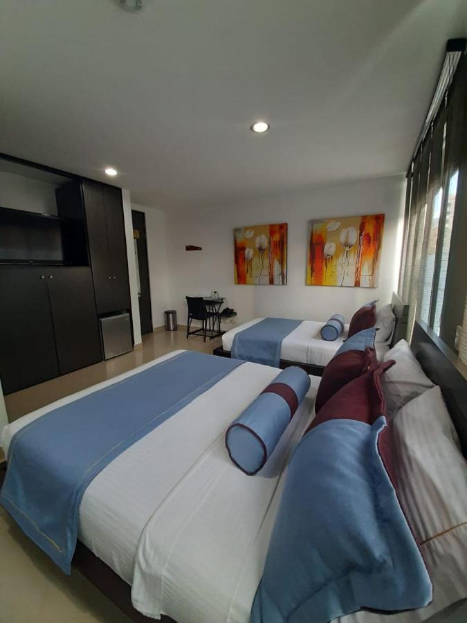 Hotel Medellin Gold エクステリア 写真