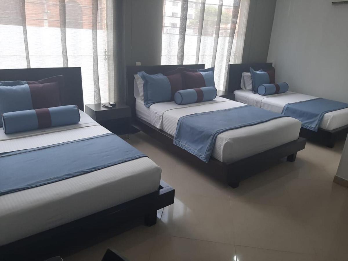Hotel Medellin Gold エクステリア 写真