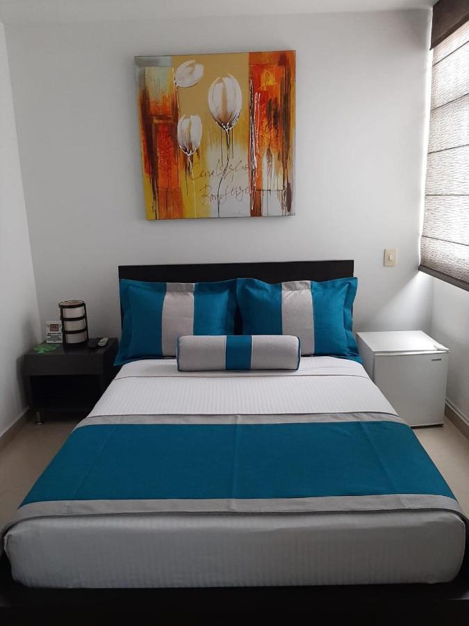 Hotel Medellin Gold エクステリア 写真