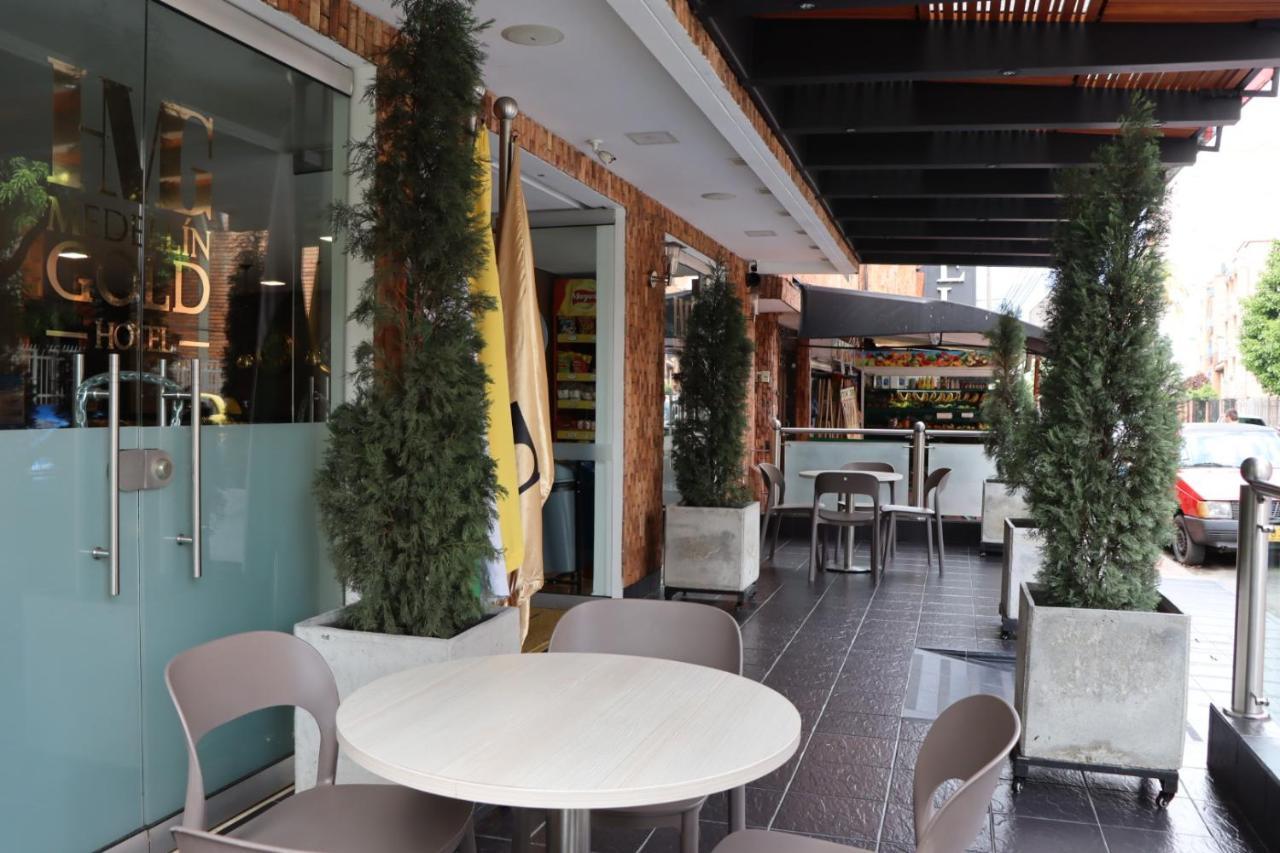 Hotel Medellin Gold エクステリア 写真