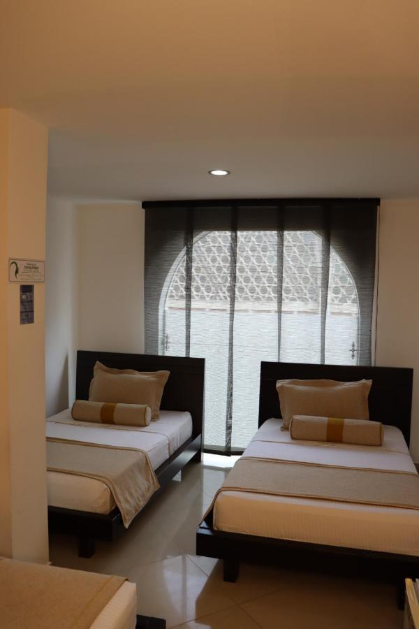 Hotel Medellin Gold エクステリア 写真