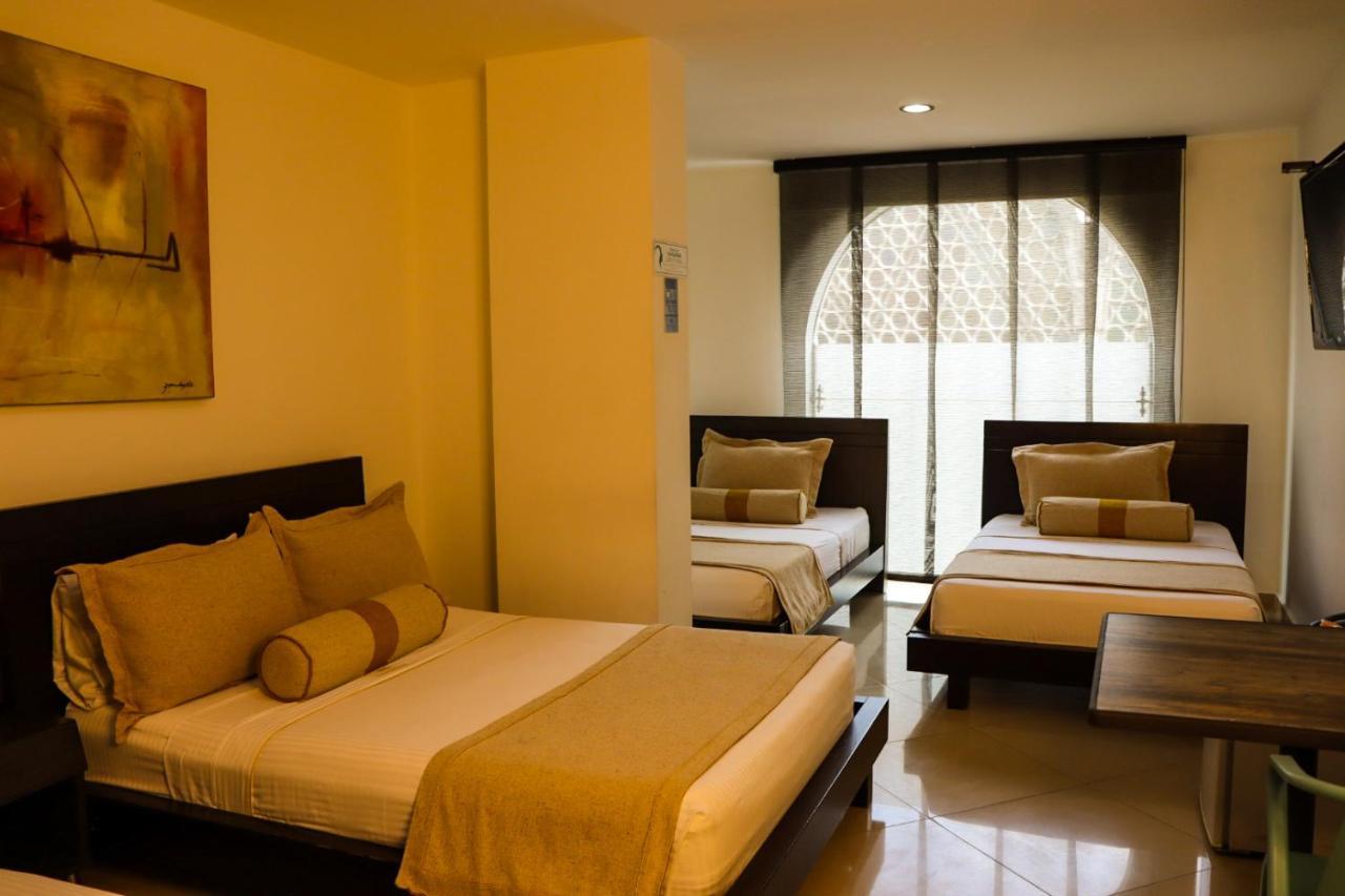 Hotel Medellin Gold エクステリア 写真