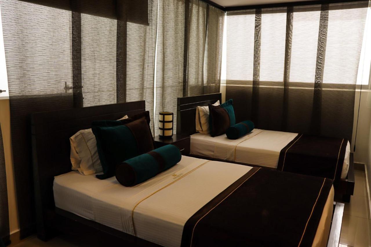 Hotel Medellin Gold エクステリア 写真