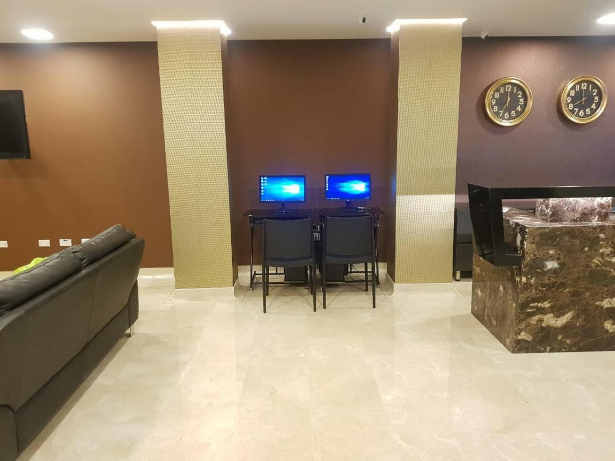 Hotel Medellin Gold エクステリア 写真